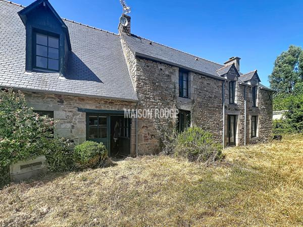 Maison de caractère avec vaste pièce de vie et jardin à Mont-Dol