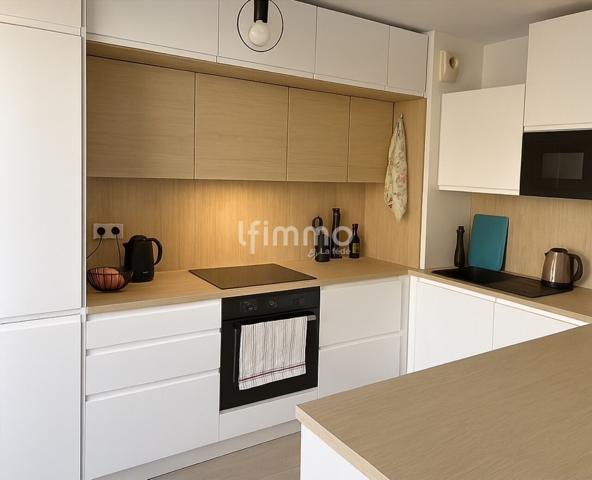 Appartement 5 pièces - limitrophe Les Lilas