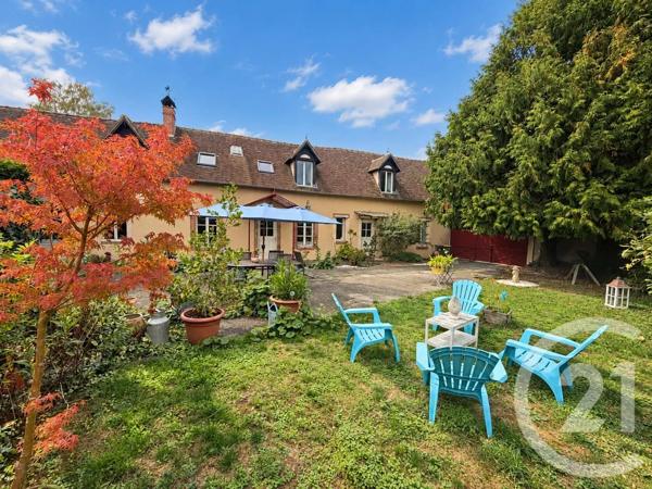 Maison à vendre  5 pièces - 173 m 2   CHARTRES  - 28