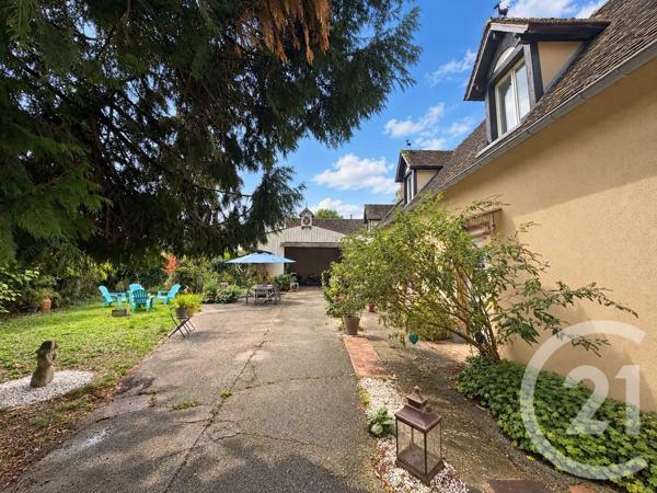 Maison à vendre  5 pièces - 173 m 2   CHARTRES  - 28