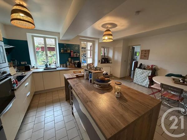Maison à vendre  5 pièces - 173 m 2   CHARTRES  - 28