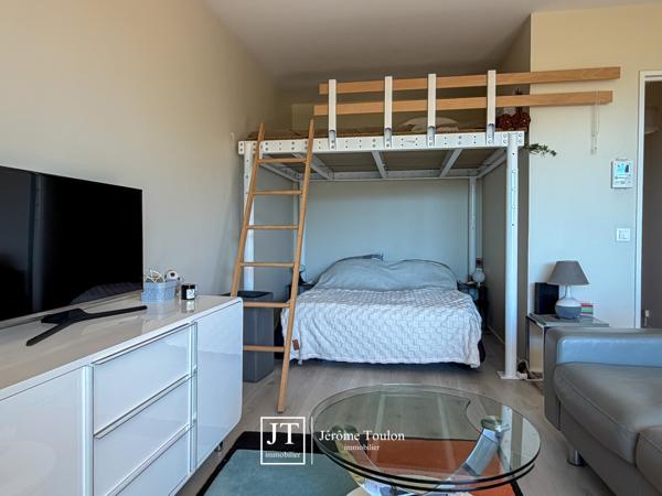 Appartement
                                                                                                                                                                                                                                                                                                                        1 pièce(s)                                                                                                                                                                                                                                                                                                                              32  m²