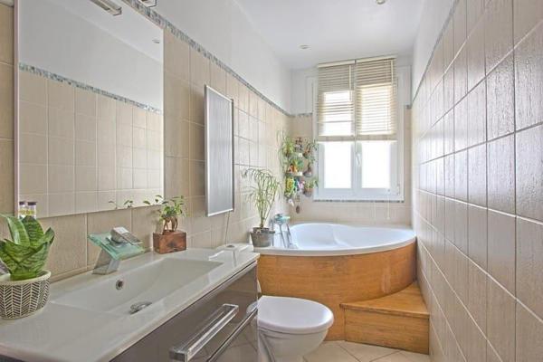 Trois pièces en duplex au calme sur cour