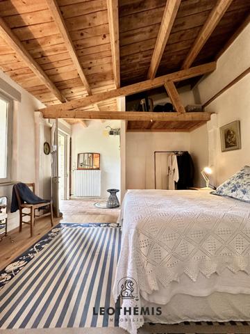 MAISON DE CARACTÈRE EN COEUR DE VILLE