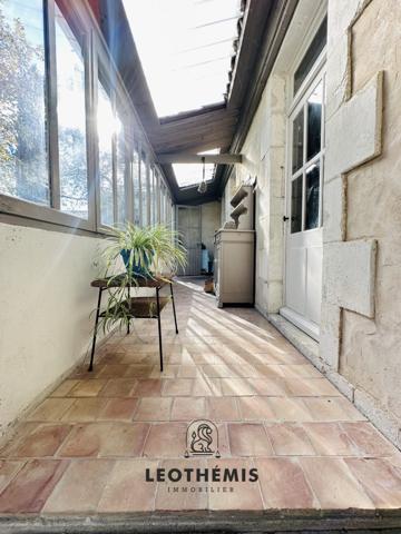 MAISON DE CARACTÈRE EN COEUR DE VILLE