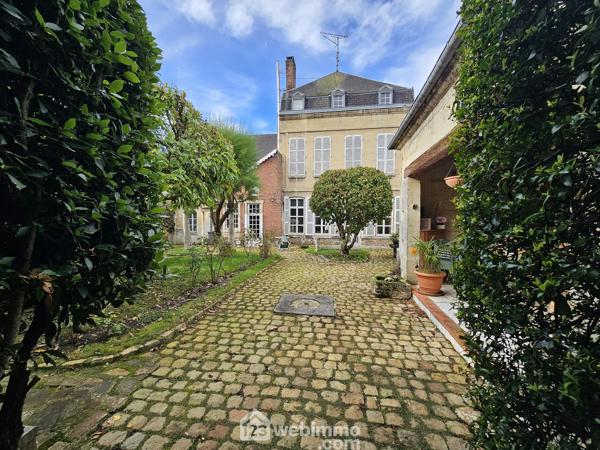 Maison bourgeoise 353 m² à Crépy 02870