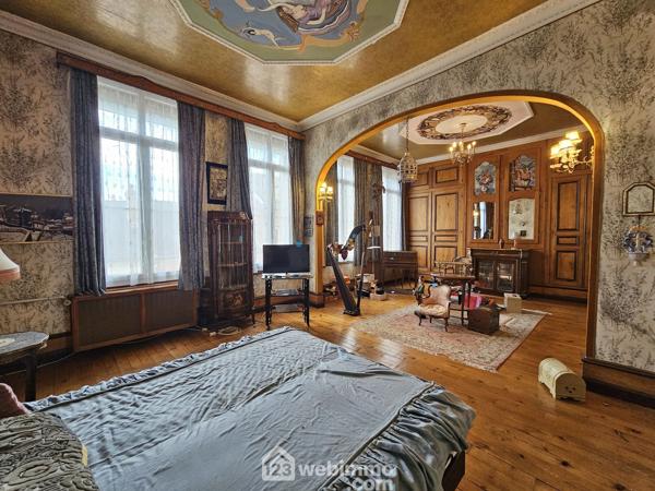 Maison bourgeoise 353 m² à Crépy 02870