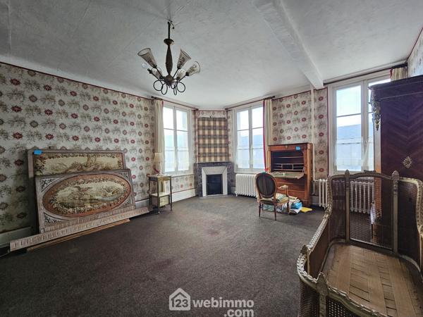 Maison bourgeoise 353 m² à Crépy 02870