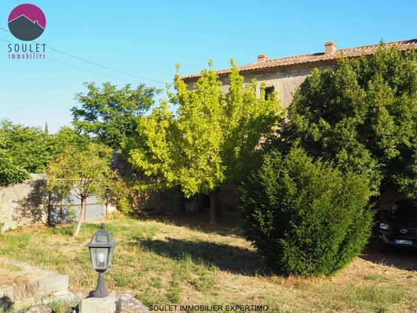 Pernes-les-Fontaines (84210) Ancienne demeure des Papes sur 2 ha