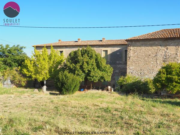 Pernes-les-Fontaines (84210) Ancienne demeure des Papes sur 2 ha