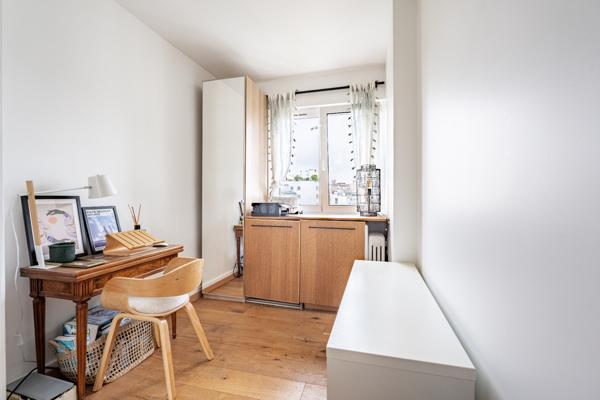 Bel appartement 4 pièces - Dernier étage, ascenseur et balcon