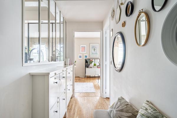 Bel appartement 4 pièces - Dernier étage, ascenseur et balcon