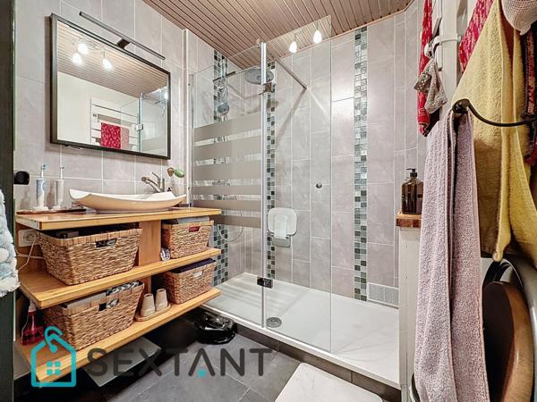 Appartement 87m2, 3 chambres et garage.