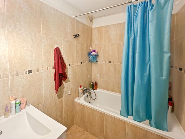 Appartement Les Mureaux 3 pièce(s) 62 m2