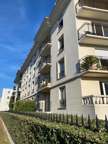 Belle emplacement pour cet appartement de 101 m2