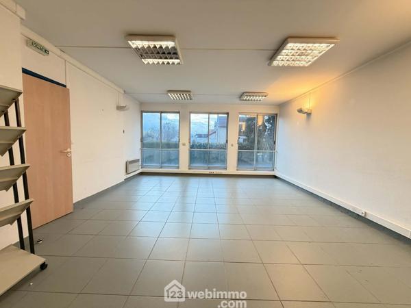 Bureaux 79 m² à Laon 02000