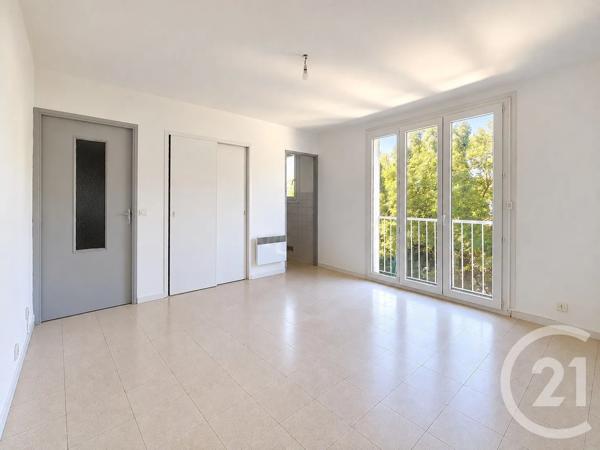 Appartement F1 à vendre  1 pièce - 24,60 m 2   MONTPELLIER  - 34