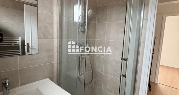 Location Appartement 3 pièces 50.07 m² - La Garenne-colombes 92250