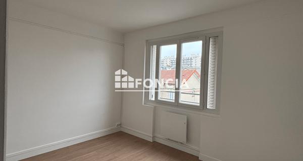 Location Appartement 3 pièces 50.07 m² - La Garenne-colombes 92250