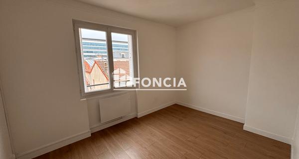 Location Appartement 3 pièces 50.07 m² - La Garenne-colombes 92250