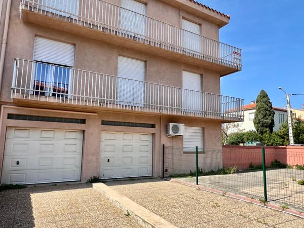 Appartement T4 rénové terrasse et garage, libre immédiatement