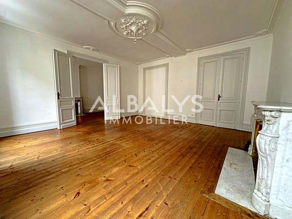 Appartement 3 pièce(s) 1 chambre(s) 96 m²