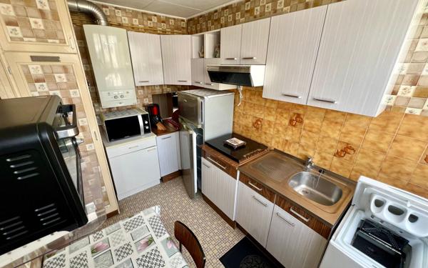 Appartement à vendre    3 pièces • 55,59 m2 Le Bourget