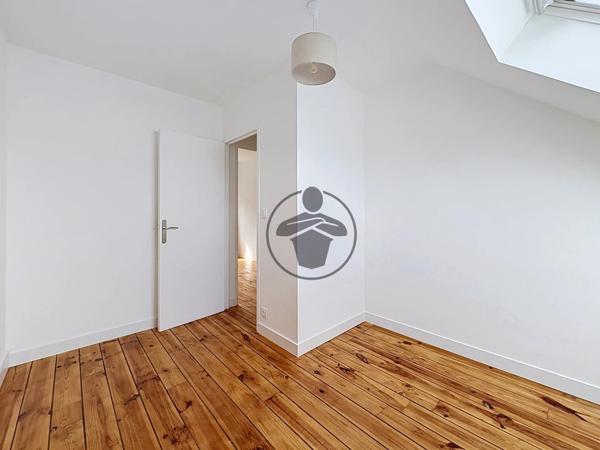 Location                                                      Maison
                        
                     3 pièces                      62 m2                     à Saint-Quentin