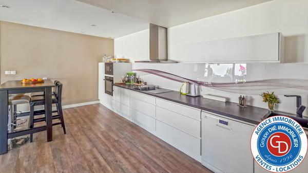 Mios (33380) Villa rénovée 2 chambres (possiblité 3) sur terrain de 440 m2