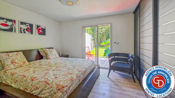 Mios (33380) Villa rénovée 2 chambres (possiblité 3) sur terrain de 440 m2