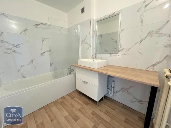 Appartement à vendre 4 pièces 91.3m² La Rochelle (17000)