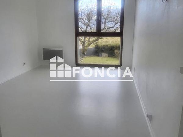 Location Maison 5 pièces 105.72 m² - 134 RUE VICTOR HUGO Crolles 38920