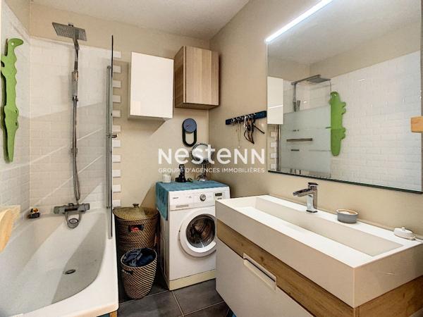 Issy Les Moulineaux-La Ferme 3 pièces 56m2 balcon traversant