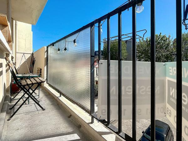 Issy Les Moulineaux-La Ferme 3 pièces 56m2 balcon traversant