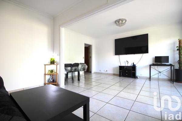 Appartement 5 pièces de 87 m² à Évry (91000)