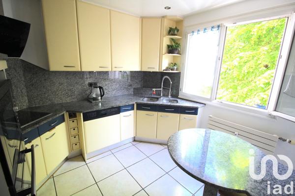Appartement 5 pièces de 87 m² à Évry (91000)