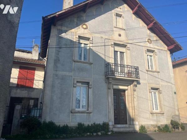 MAISON DE VILLE AVEC DEPENDANCE