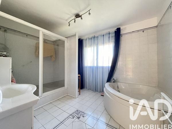 Maison à vendre 6 pièces 146 m² Coubron