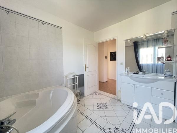 Maison à vendre 6 pièces 146 m² Coubron