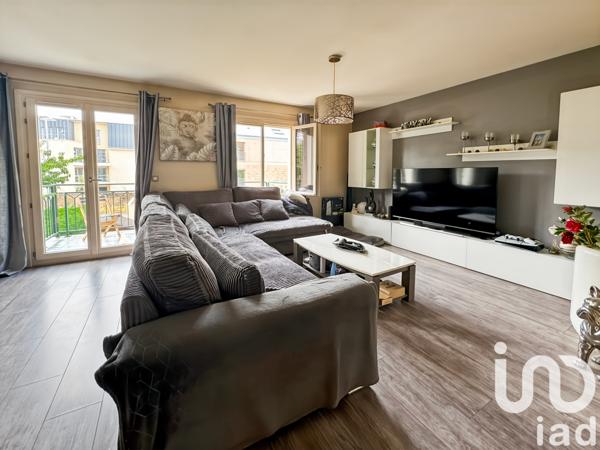 Maison à vendre 6 pièces 123 m² Sainte-Geneviève-des-Bois