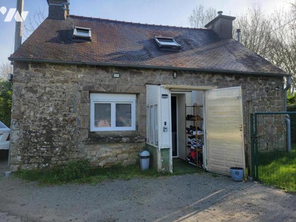 Petite maison rénovée dans hameau en campagne