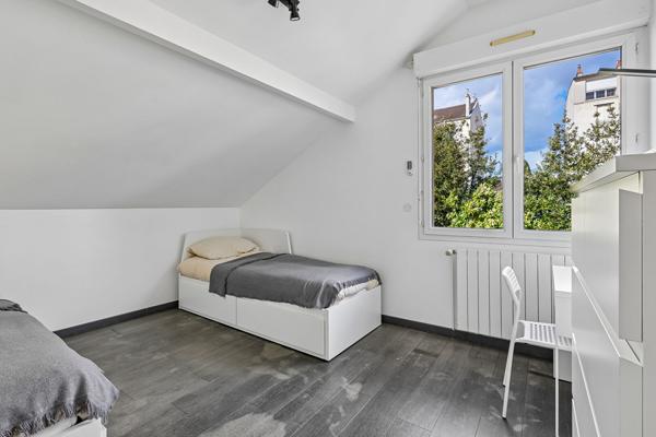 Rare sur le secteur ! Maison familiale avec piscine et grand jardin