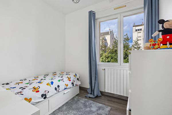 Rare sur le secteur ! Maison familiale avec piscine et grand jardin