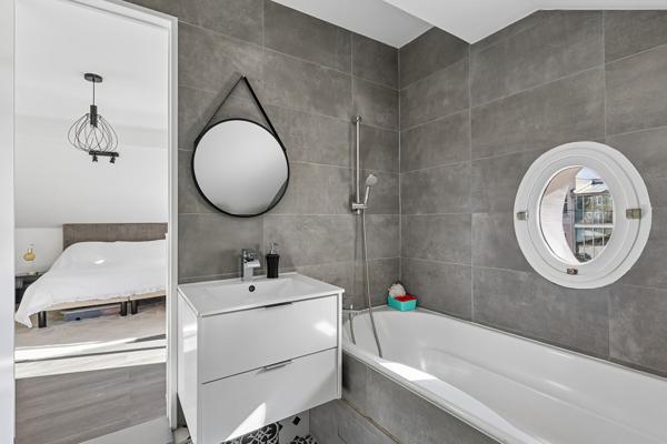 Rare sur le secteur ! Maison familiale avec piscine et grand jardin