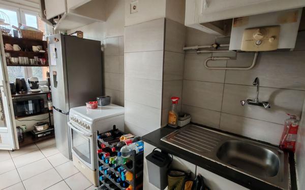 Appartement à vendre    2 pièces •  Marseille 14
