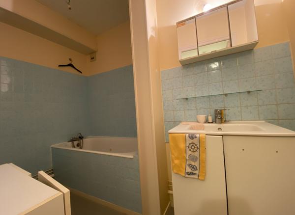 Appartement à vendre à Vannes 2 pièces 51 m² avec cave vendu loué secteur Albert 1er!