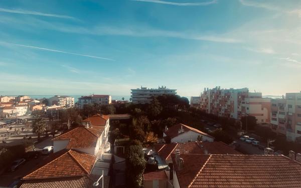 Appartement à vendre    2 pièces • 45,79 m2 Cagnes-sur-Mer