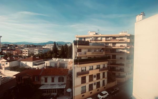 Appartement à vendre    2 pièces • 45,79 m2 Cagnes-sur-Mer