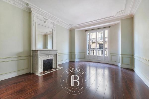 Paris 7ème, Appartement 3 Chambres -  118 m² à vendre