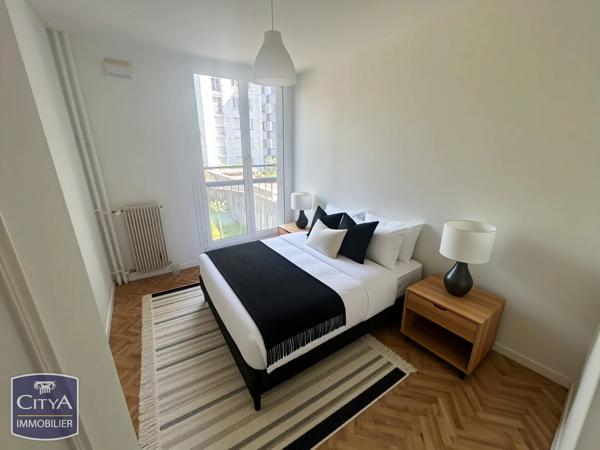 Appartement à vendre 4 pièces 70m² Saint-Pierre-des-Corps (37700)
